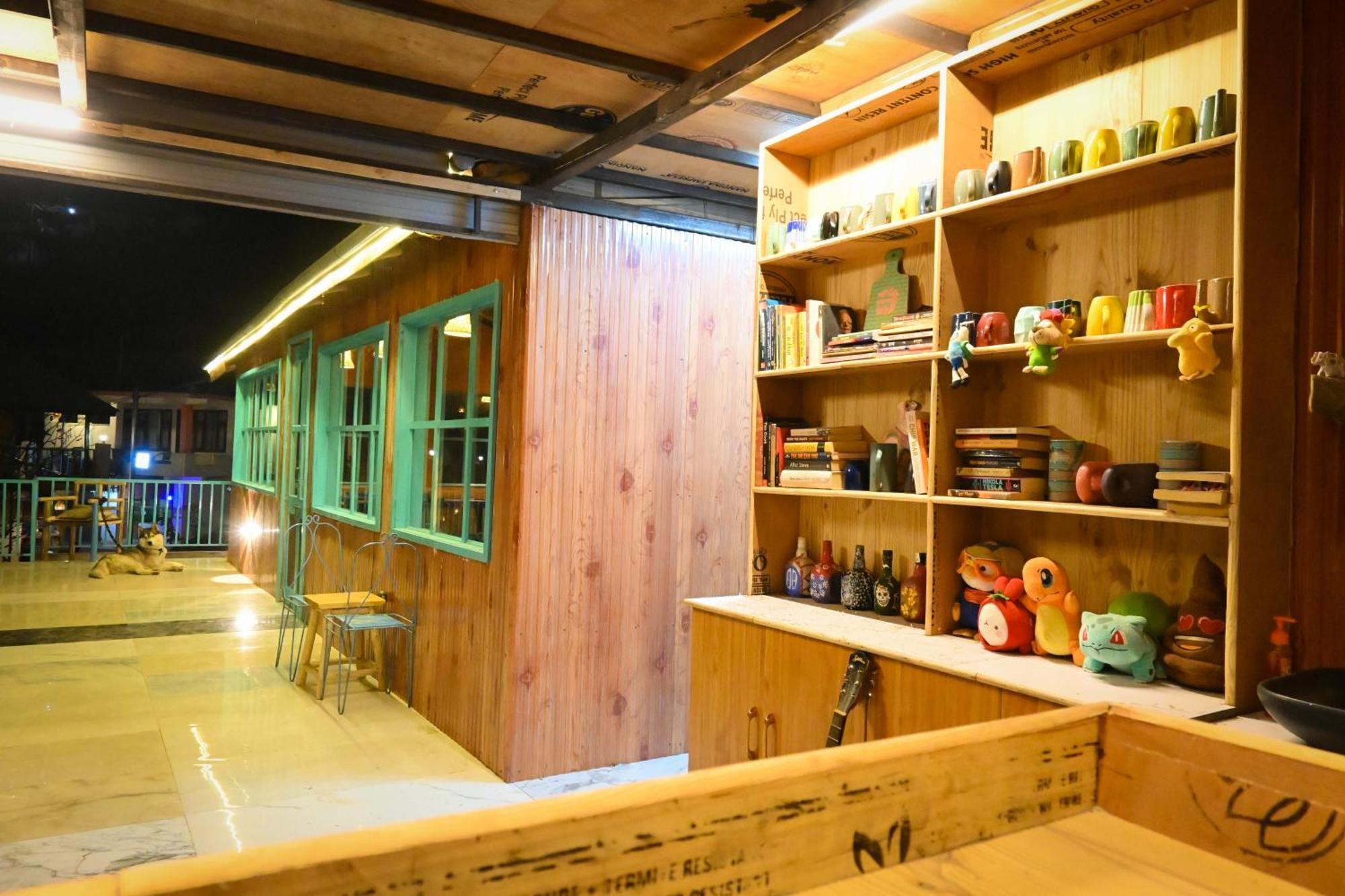 Hostel 360 Degree, Jibhi Bagian luar foto