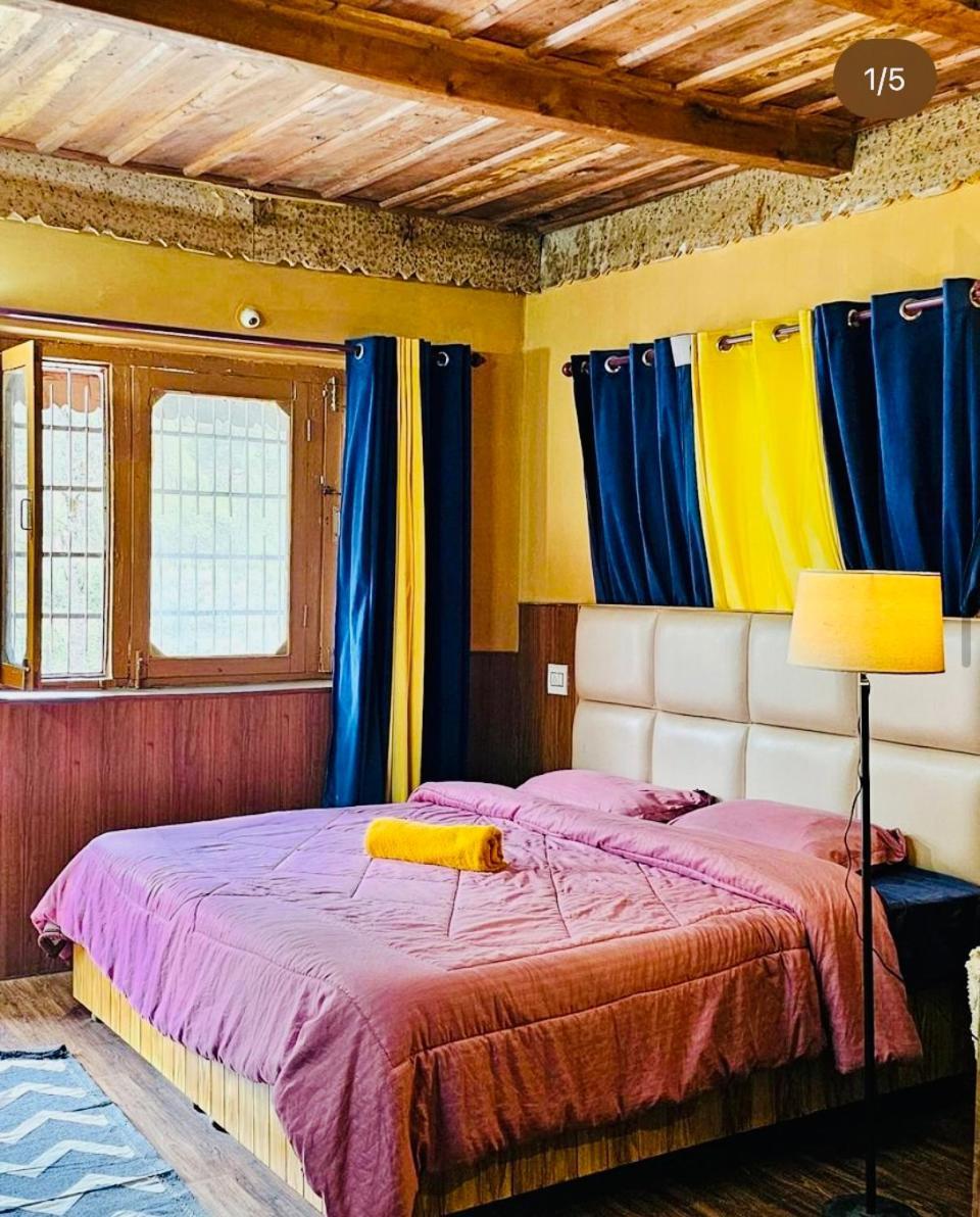 Hostel 360 Degree, Jibhi Bagian luar foto